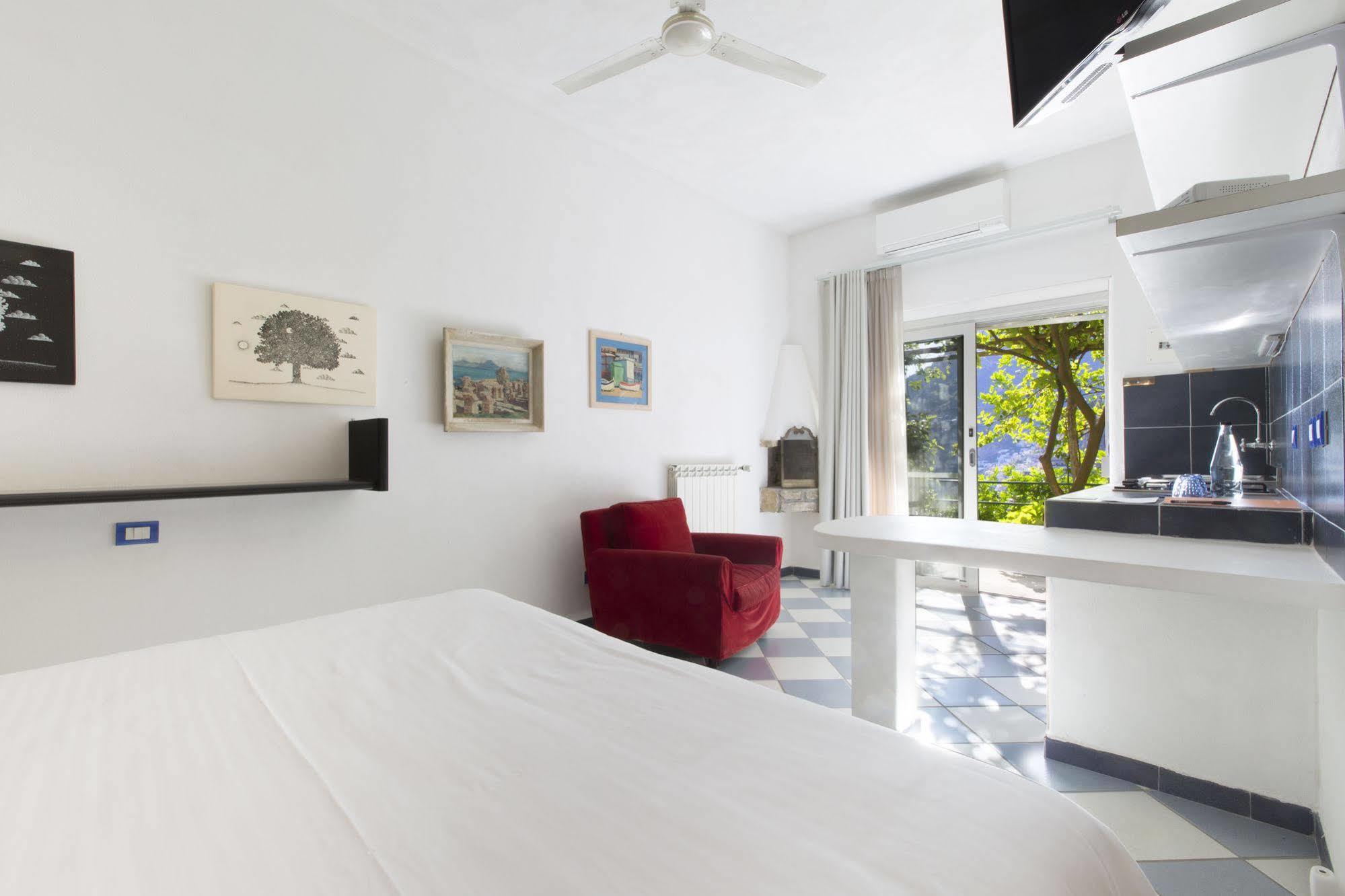 Aparthotel I Giardini Dei Sensi à Positano Extérieur photo