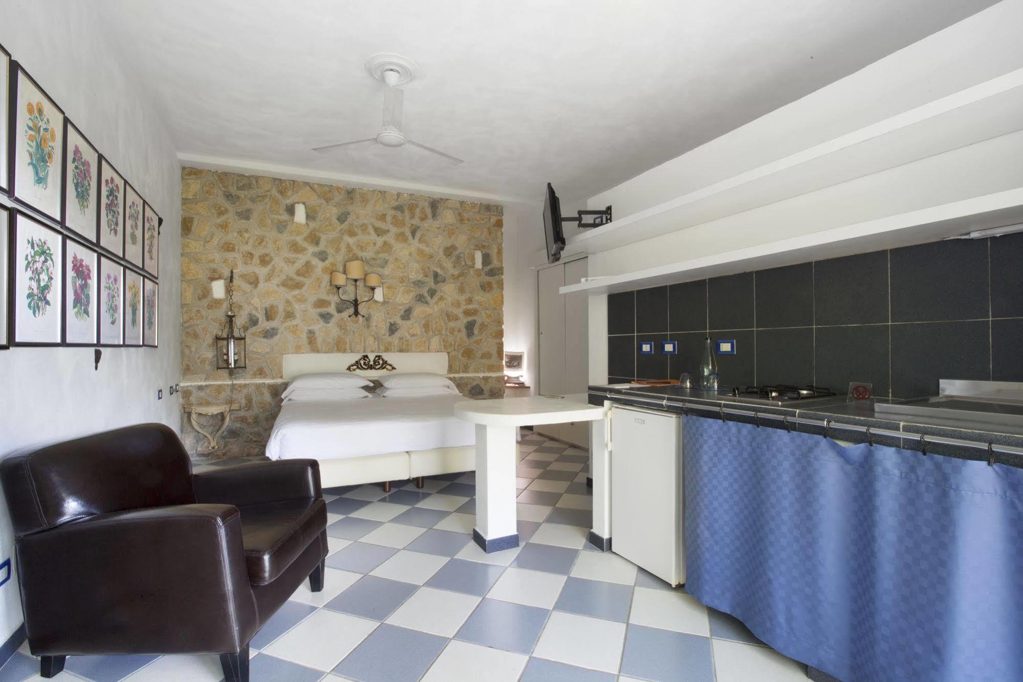 Aparthotel I Giardini Dei Sensi à Positano Extérieur photo